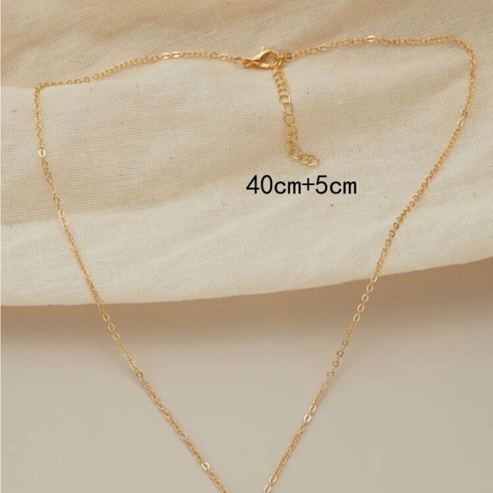 5/$25 HEART DELICATE GOLD NECKLACE - Picture 5 of 6